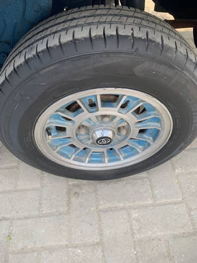 B2b geniun antique car