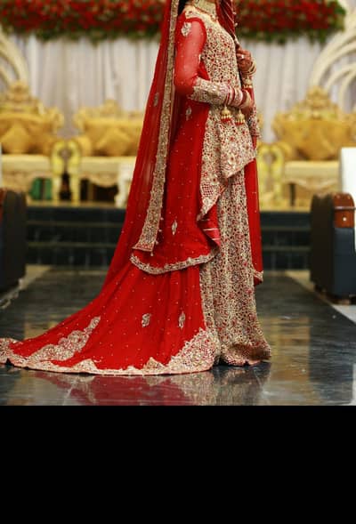 BRIDAL DRESS AVAILABLE FOR SALE