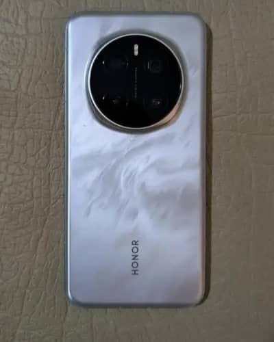 Magic 7 pro with Box New  condition just like box pack