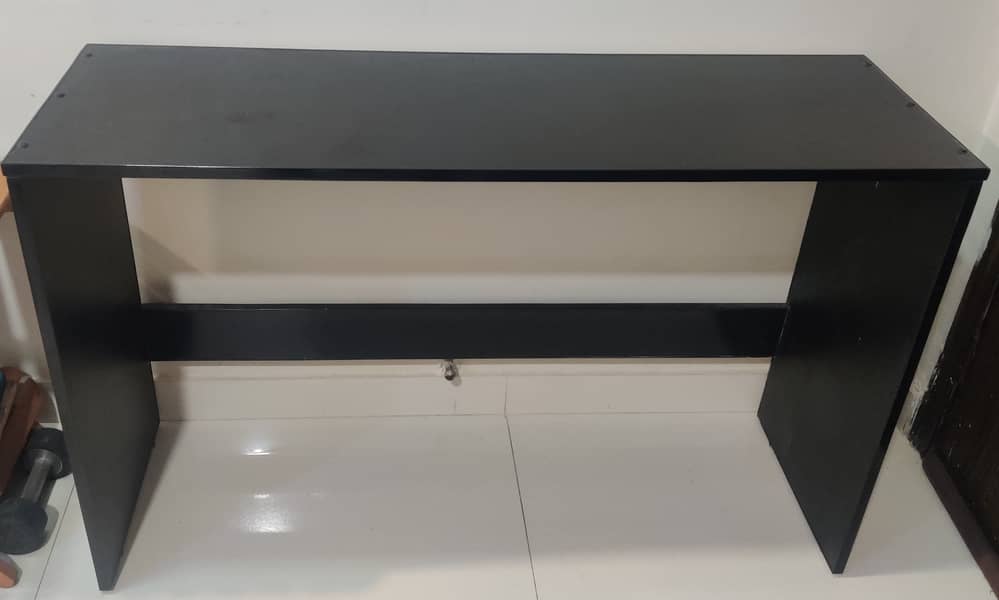 Multipurpose Study Tables. 7