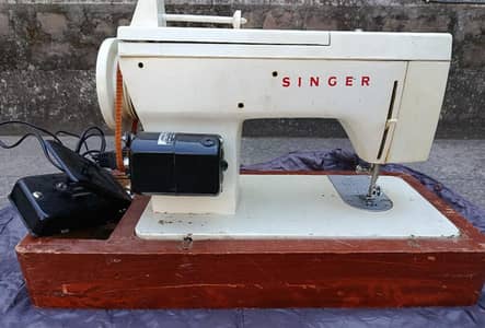 Singer Sewing Machine