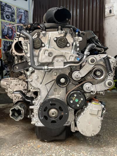 KIA Sportage HEV/Hyundai Tucson Hybrid complete engine transmission.