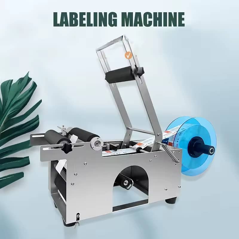 Semi Automatic Rounded bottle Labeling Machine 2