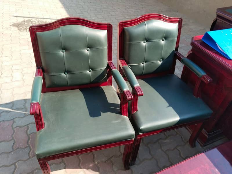 EXECUTIVE TABLE, CHAIRS, SIDE TABLE 2