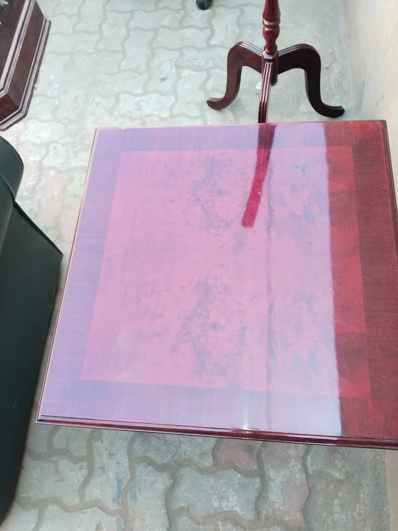 EXECUTIVE TABLE, CHAIRS, SIDE TABLE 8