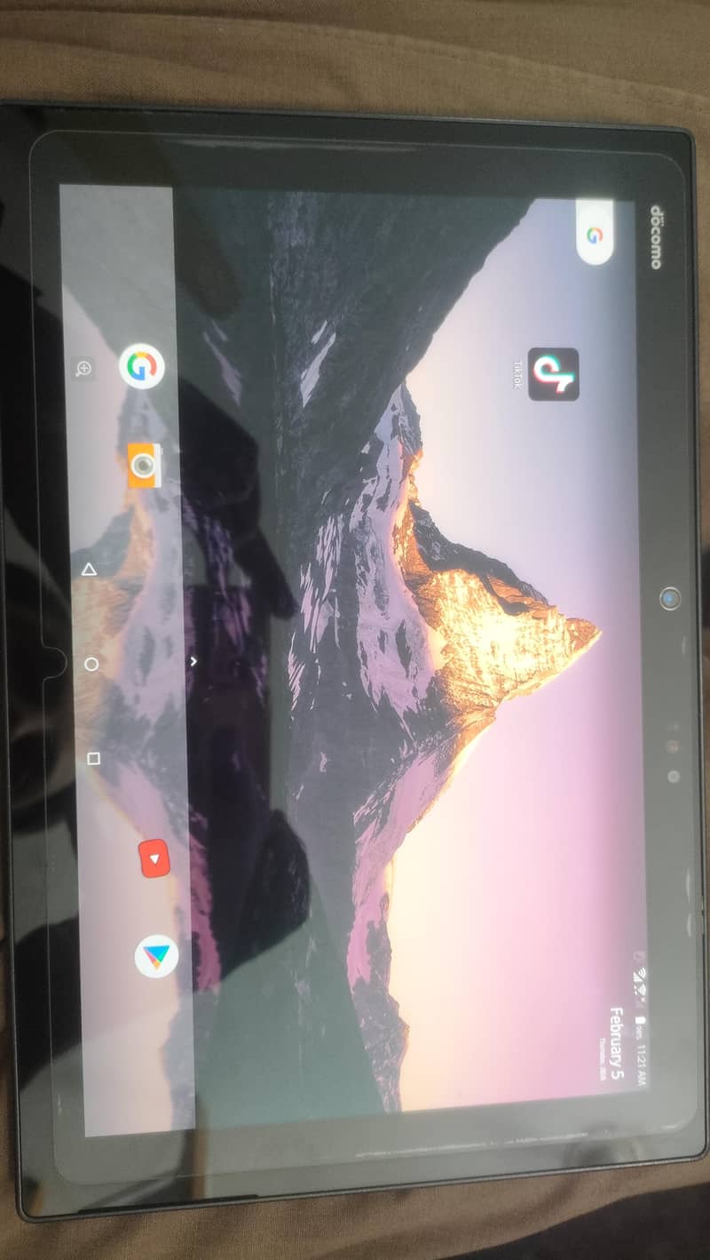 AMOLED Display Tab 1