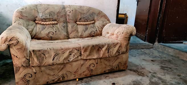 good condition Sofa complete set