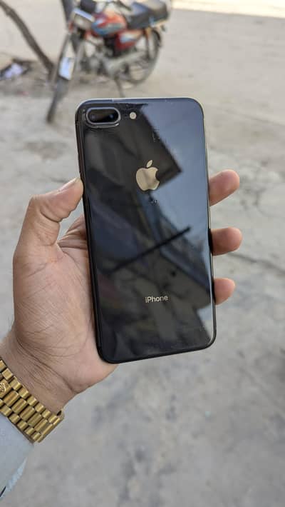 IPhone 8 Pluss finger working 10/10