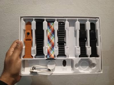 TLTM WATCH STRAPS AND CHARGER