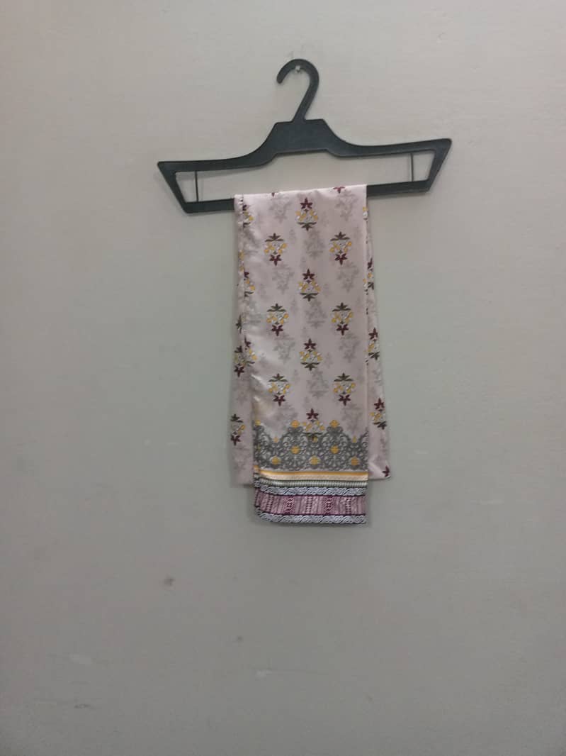 Trainee Stitching. 13