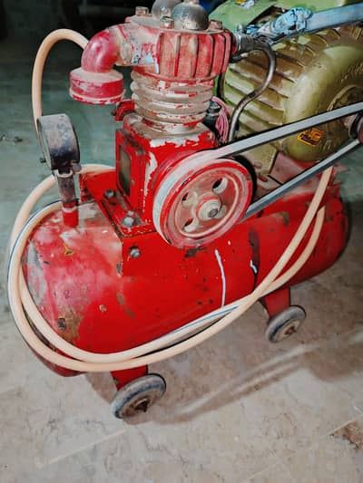 Heavy Duty Air Compressor – Working Condition