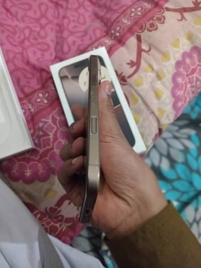 16promax desert titanium