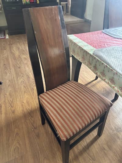 Dark Brown Dining Table & Dining Chairs