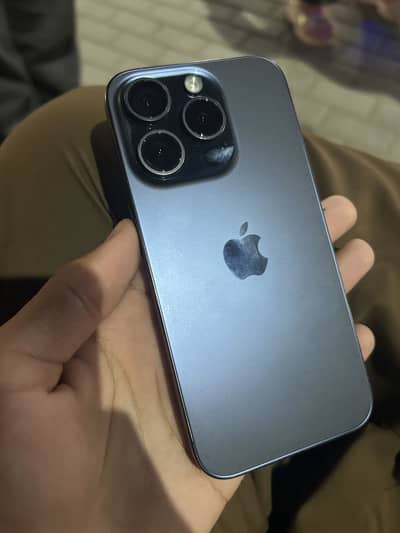 iPhone 15 pro factory unlock with box