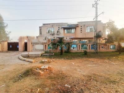 A Good Location 3 Marla Building In Sue-e-Asal Is On The Market For sale