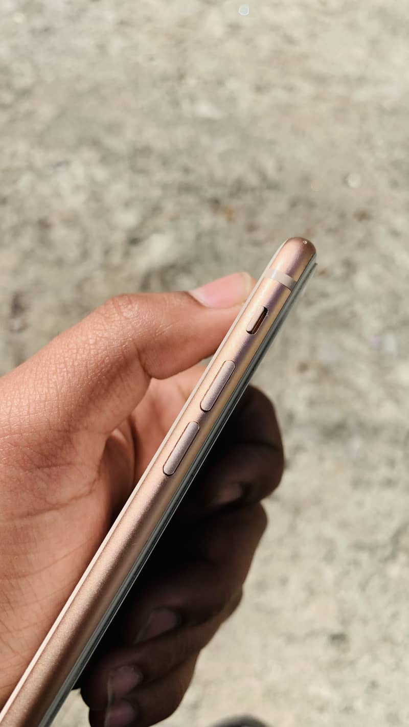 iPhone 8plus pta approved 2
