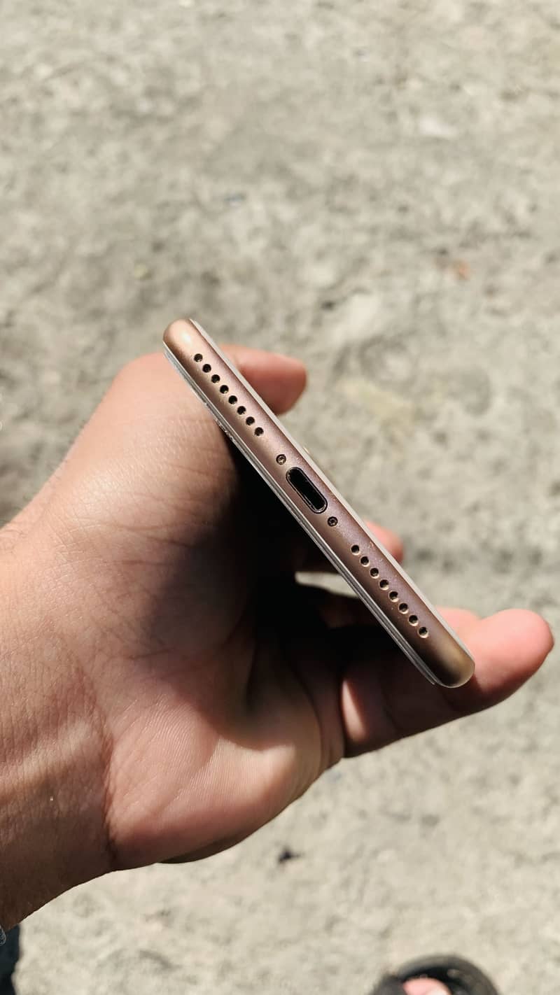 iPhone 8plus pta approved 12