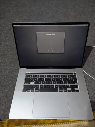 MacBook Pro 2019 – 16 Inch (Core i9)  iCloud Locked