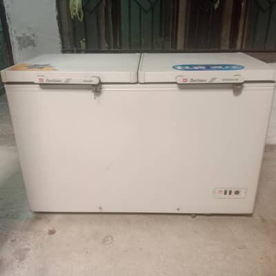 DAWLANCE DOUBLE DOOR FREEZER