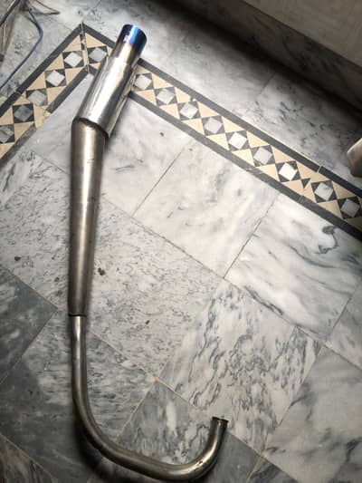Honda 125 modified silencer with HKS EXHAUST