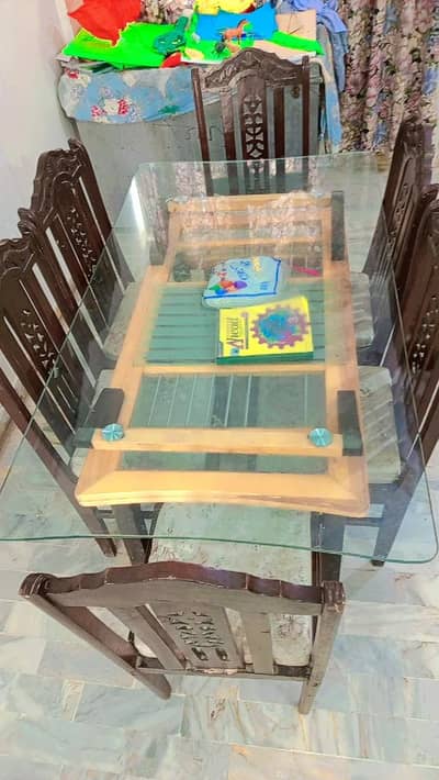 I'm seling my dining table