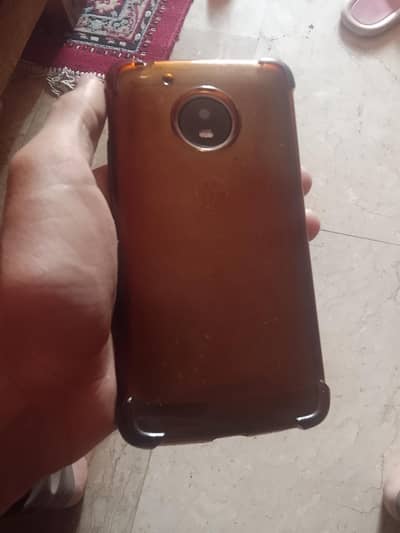 assalamualaikum ye dono mobile hn oppo or Motorola