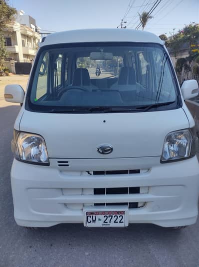 Hijet Half Cruise 11 model 16 Reg in Zaberdast Condition.