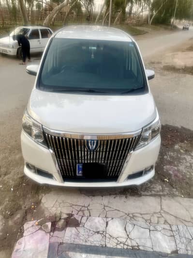 Toyota Esquire 2015/2021 Import | Hybrid | 7-Seater