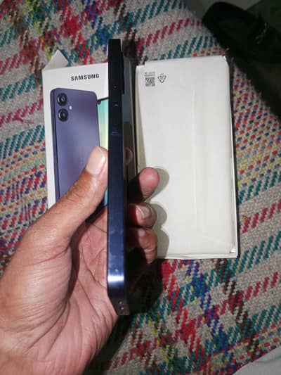 net clean 10/10 4GB 64GB Samsung a06
