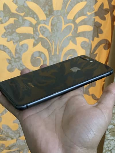 Iphone 8plus 256gb Pta official approved
