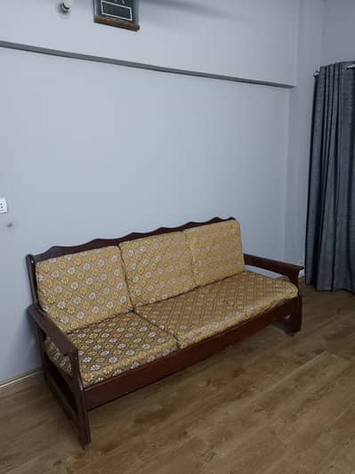 Original Sheesham Sofa for sale