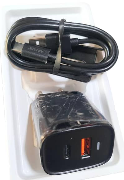 Fast Charger 33 W A. T ALFA