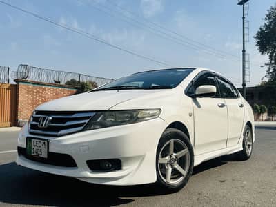 HONDA CITY 2012 For Sale 10/10 condition.