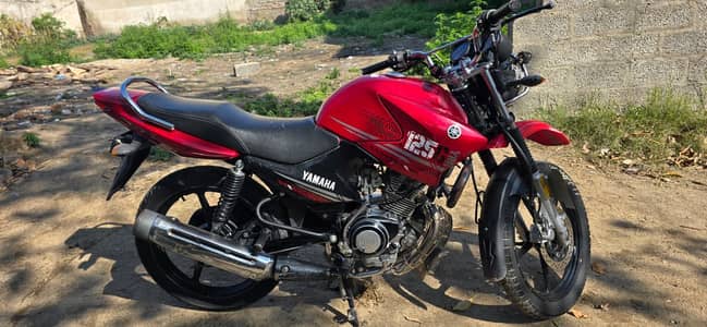 Yamaha YBR 125g-2023 Model (Urgent sale)