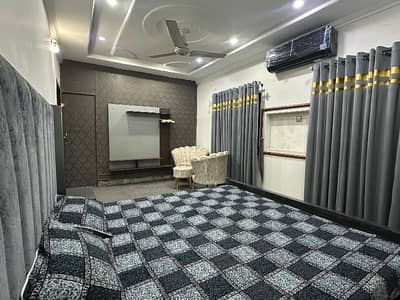 10 Marla Brand New Lock Option Portion For Rent