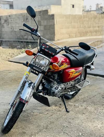 Honda CG 125 2021 model urgent for sale