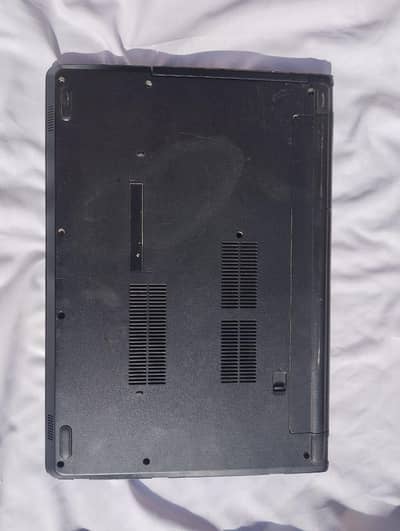 laptop for sell low price i7/7 generation