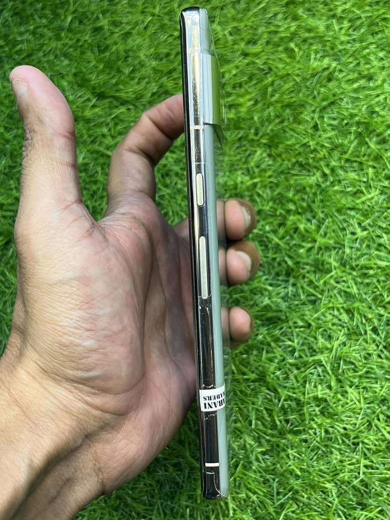 GOOGLE PIXEL 7 PRO 0