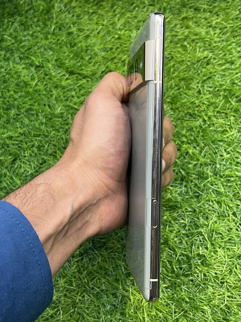 GOOGLE PIXEL 7 PRO 4