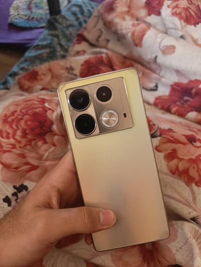 INFINIX NOTE 40 URGENT SELL