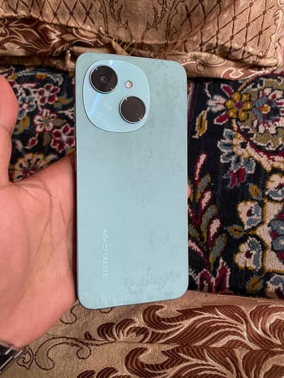 tecno spark go 1