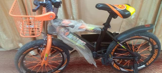 “Stylish Kids Bicycle with Front Basket – Black & Orange”