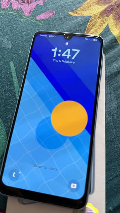 Samsung A33 5g 128gb memory 8gb RAM