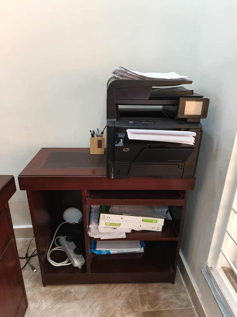 Office table & side table 3