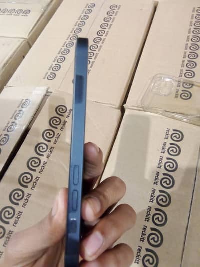 Iphone 13 non pta jv(sim time available 4 months)128gb