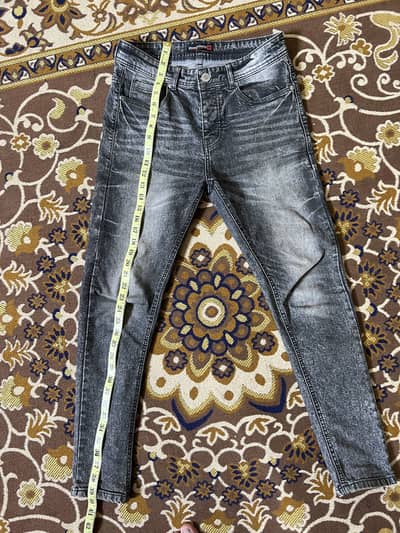 75% off on branded pants for boys and mens