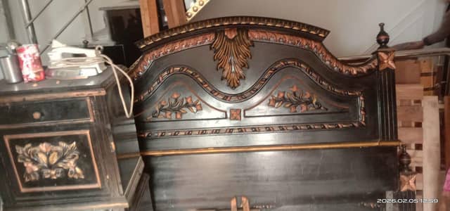 Luxury bedroom set for sale with new mattress