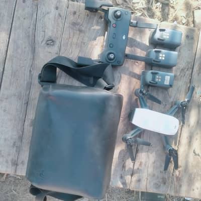 DJI spark dron good condition 3 bettery Hay sath may