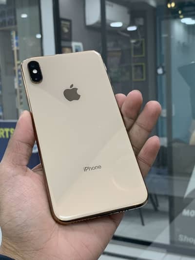 iPhone xsmax -/ 03199954461