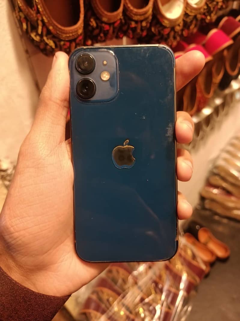 iphone 12 Mini 4